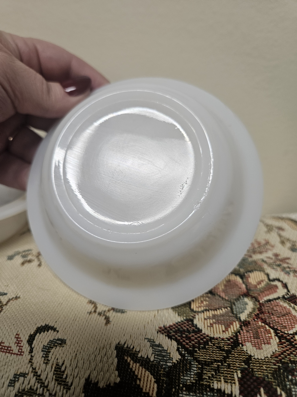 Milk Glass Serving Bowls - Set of 2 - Picture 5 of 7